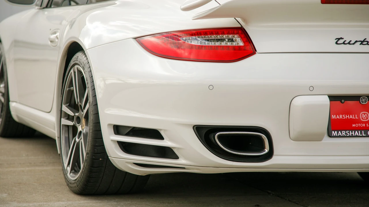 2012 Porsche 997 Turbo S - Image 27 of 31
