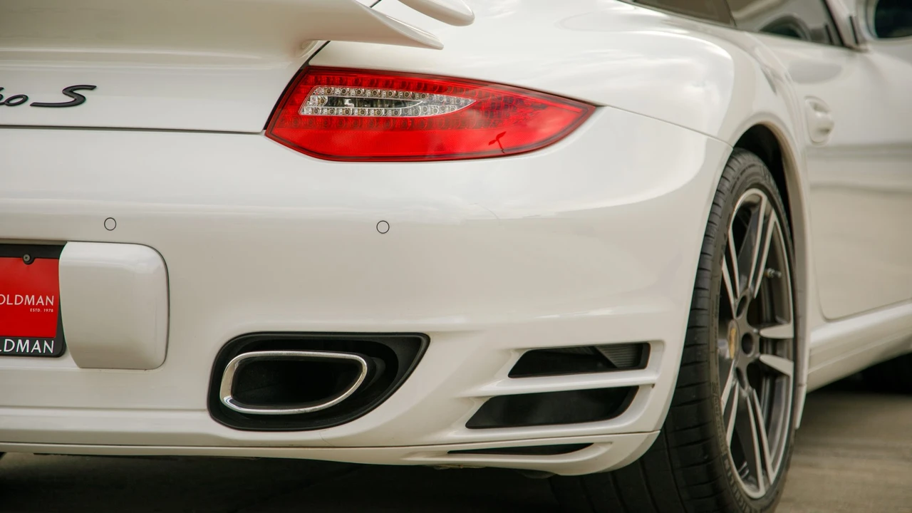 2012 Porsche 997 Turbo S - Image 26 of 31