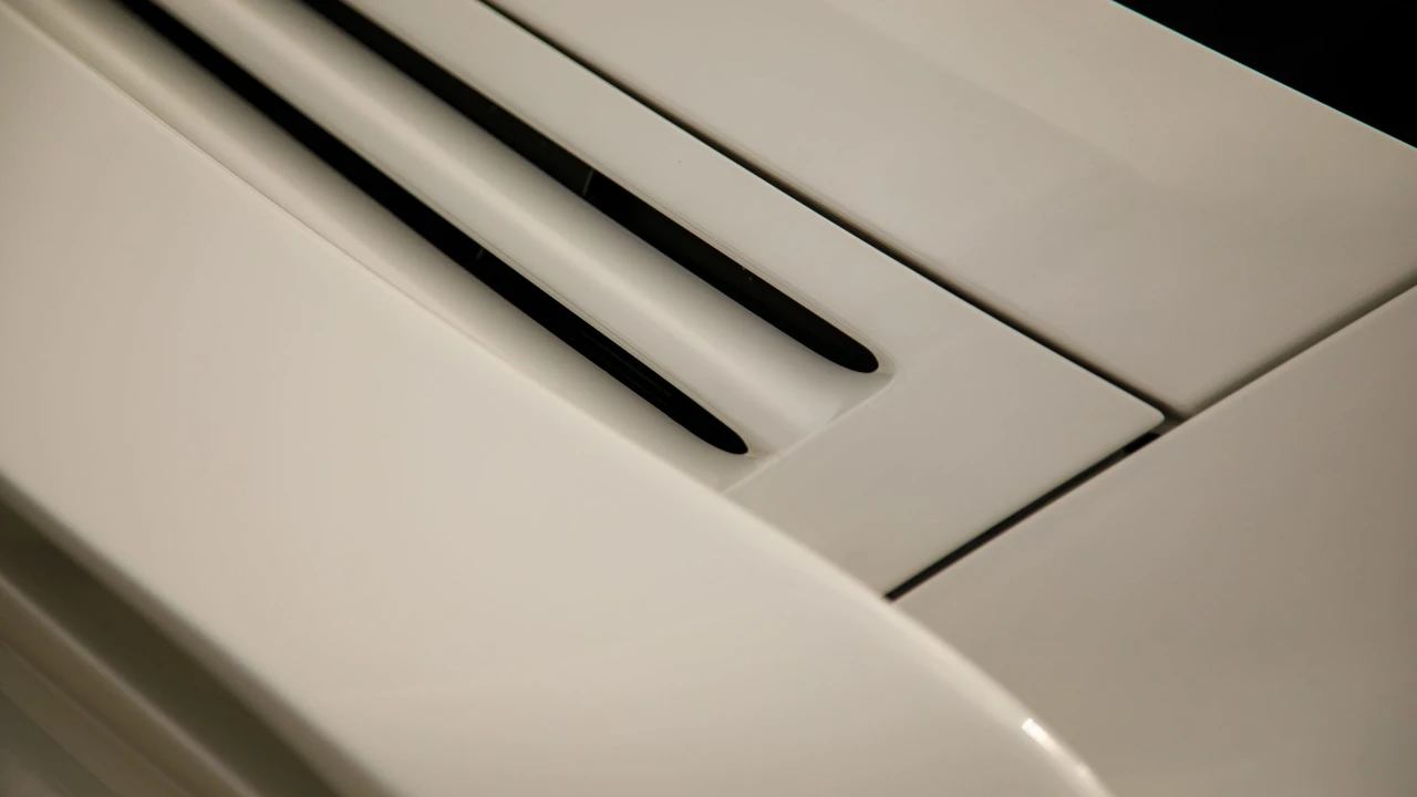 2012 Porsche 997 Turbo S - Image 23 of 31