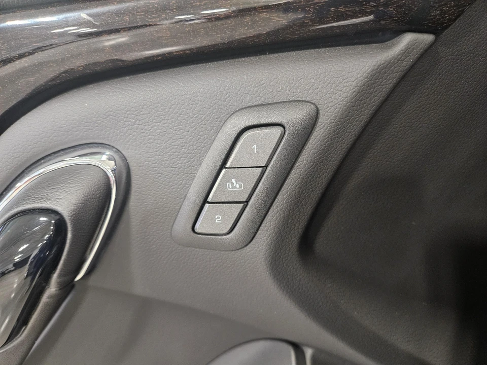 2013 Cadillac CTS-V 2nd Gen - Image 29 of 31