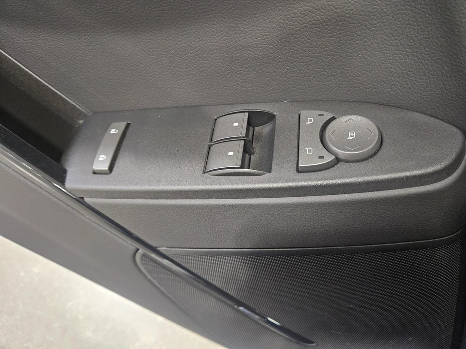 2013 Cadillac CTS-V 2nd Gen - Image 30 of 31