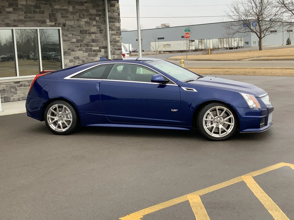 2013 Cadillac CTS-V 2nd Gen - Image 10 of 31