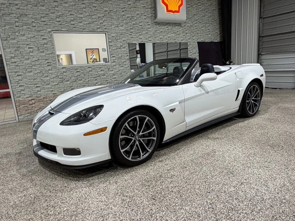 2013 Chevrolet Corvette C6 - Image 4 of 31