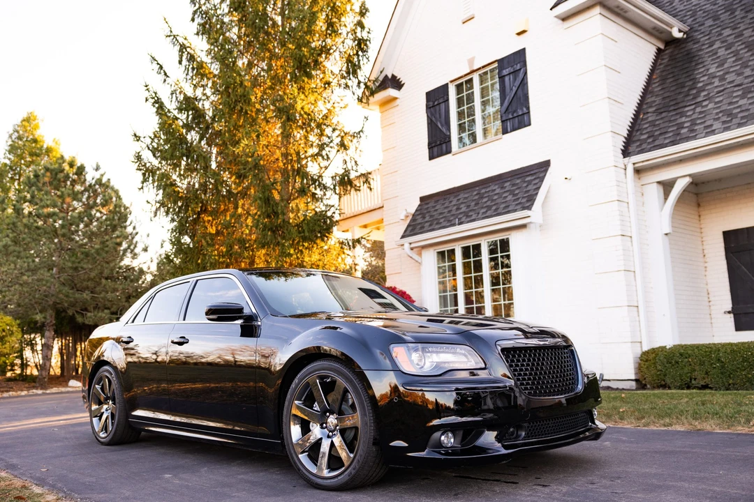 2013 Chrysler 300 (2005-2023) - Image 18 of 31