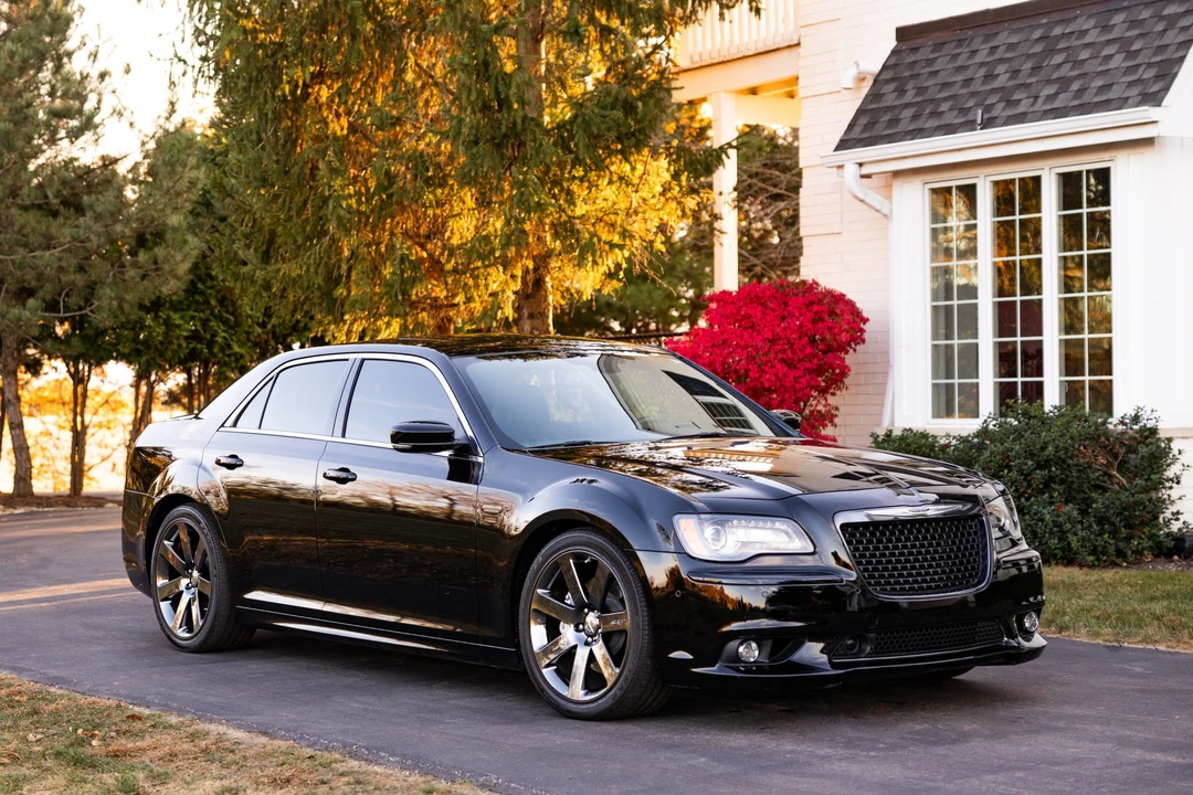 2013 Chrysler 300 (2005-2023) - Image 17 of 31