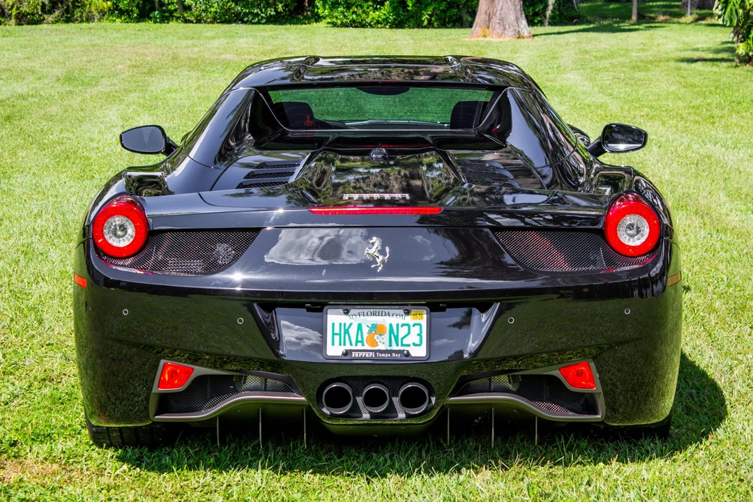 2013 Ferrari 458 Spider - Image 17 of 31