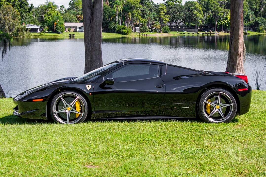2013 Ferrari 458 Spider - Image 19 of 31