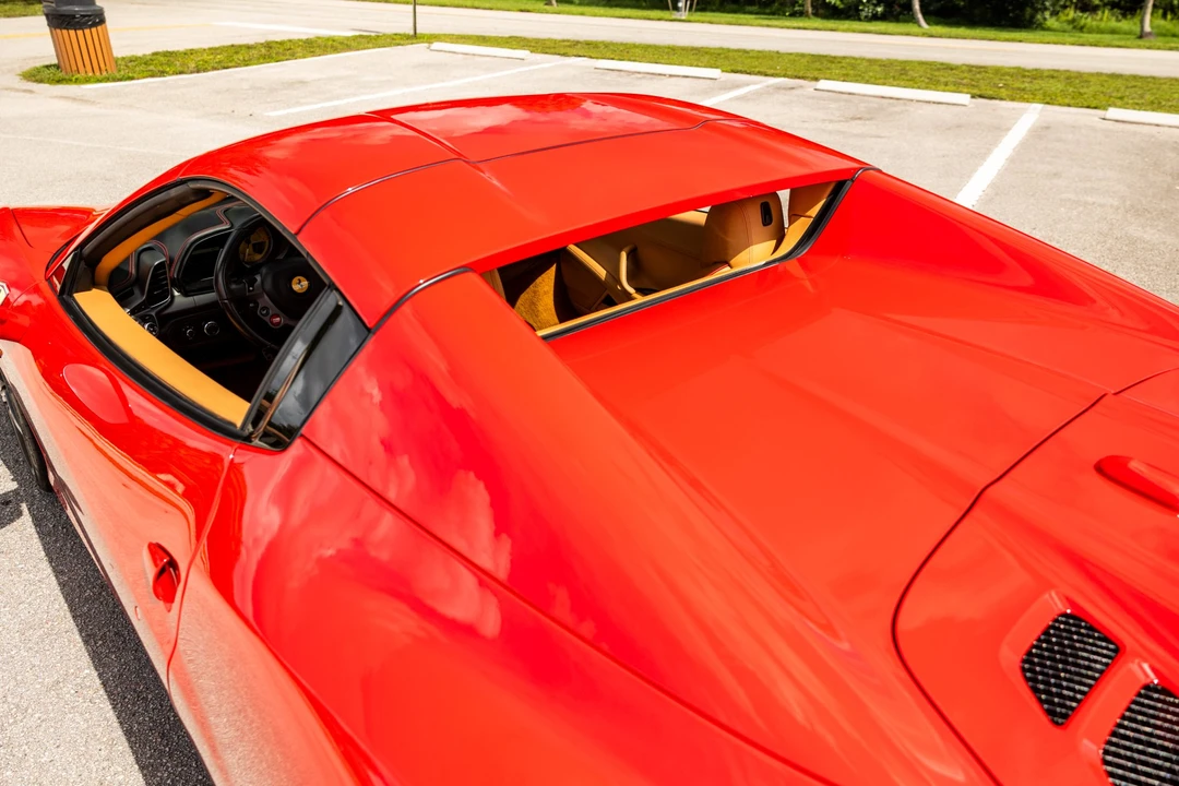 2013 Ferrari 458 Spider - Image 20 of 31