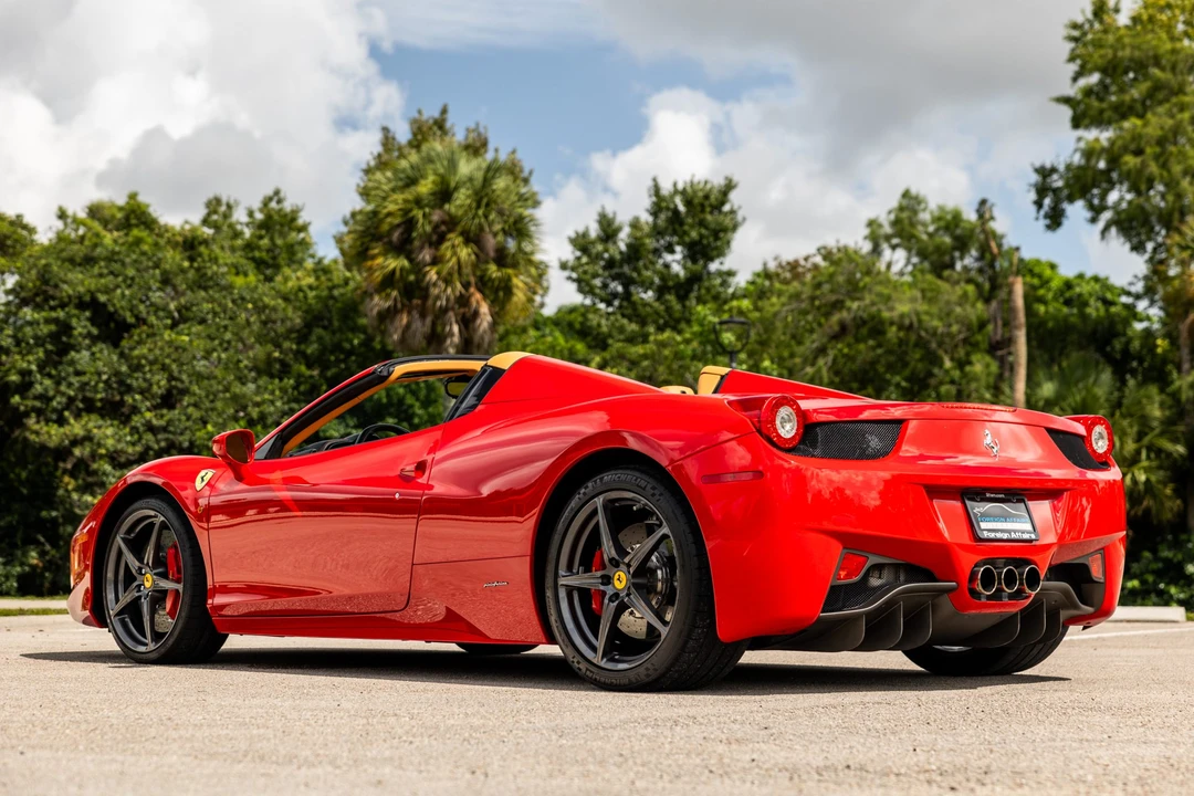 2013 Ferrari 458 Spider - Image 9 of 31
