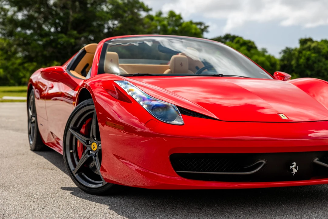 2013 Ferrari 458 Spider - Image 14 of 31