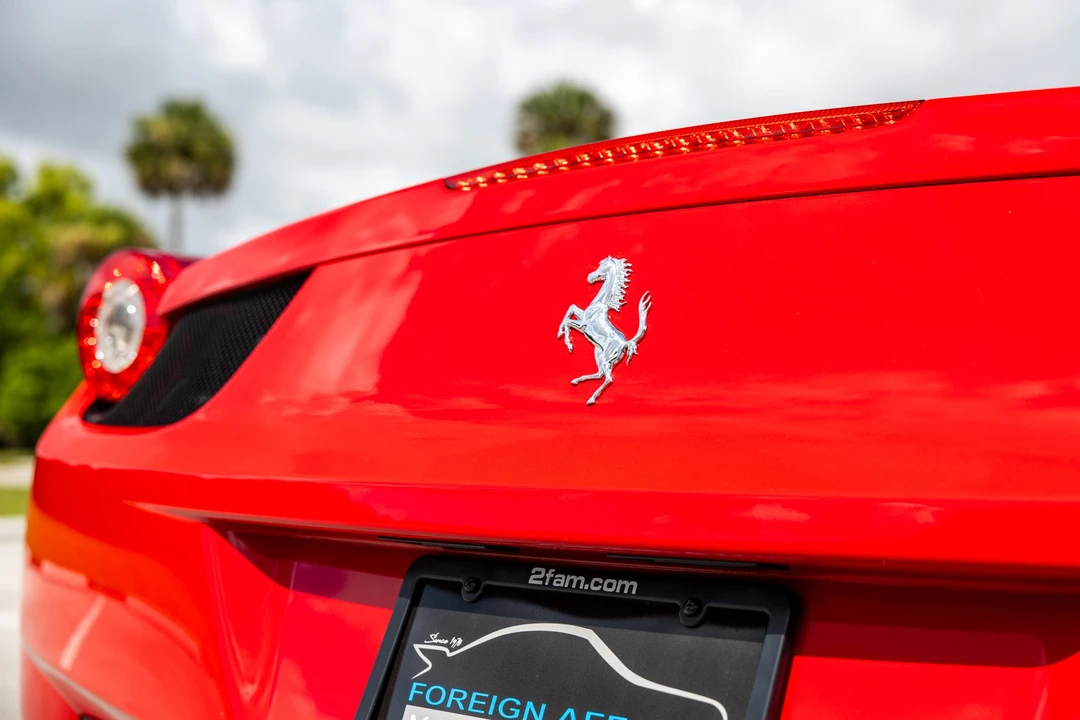2013 Ferrari 458 Spider - Image 27 of 31
