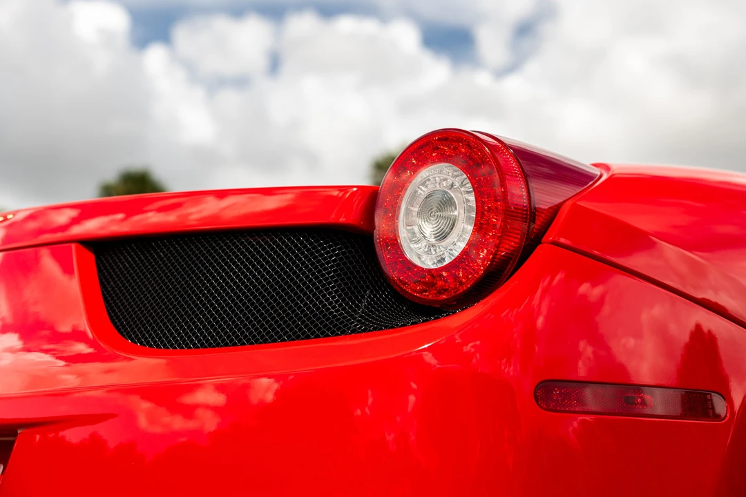 2013 Ferrari 458 Spider - Image 24 of 31