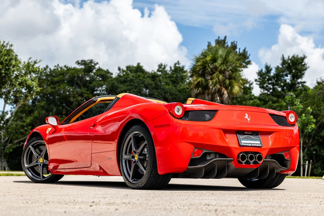 2013 Ferrari 458 Spider - Image 8 of 31
