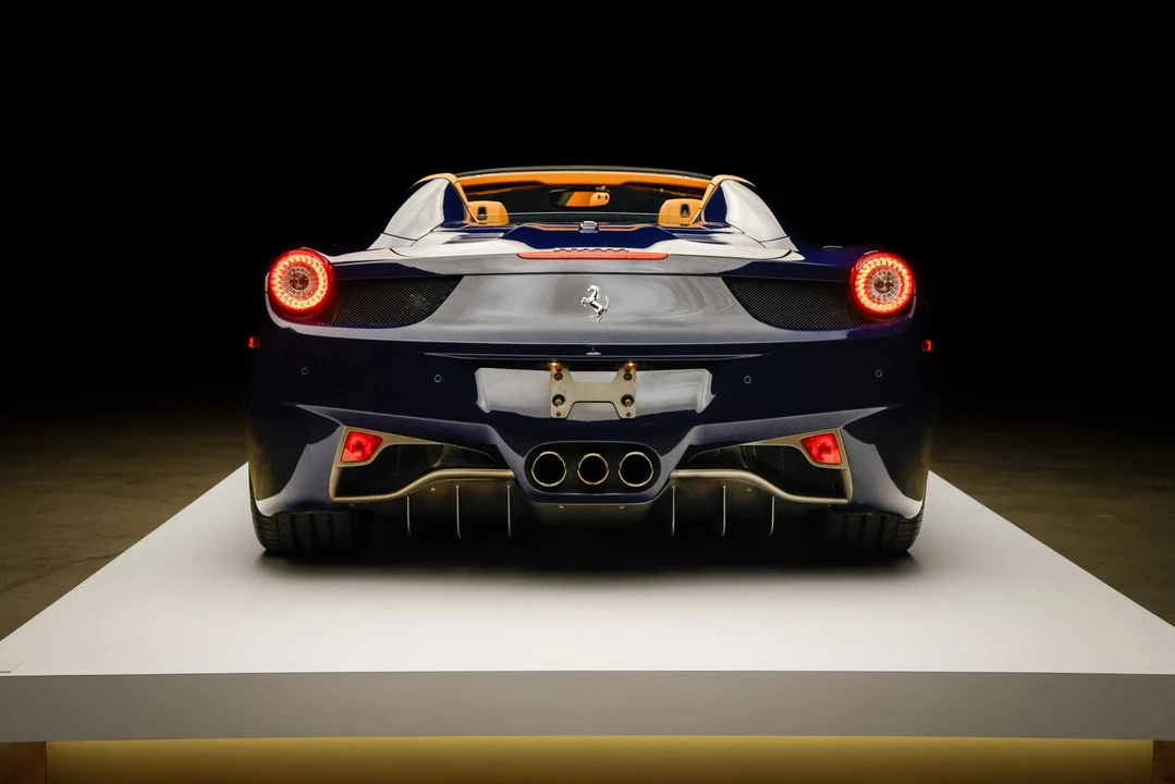 2013 Ferrari 458 Spider - Image 26 of 31