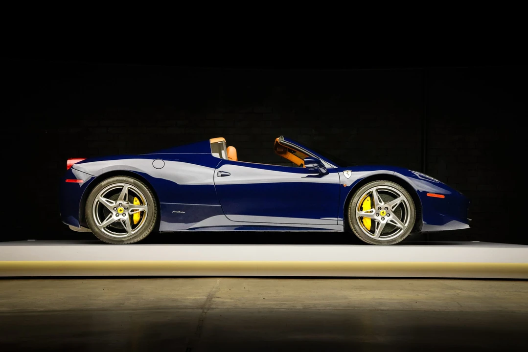 2013 Ferrari 458 Spider - Image 17 of 31