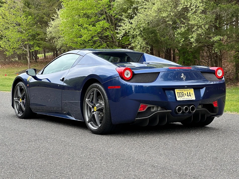 2013 Ferrari 458 Spider - Image 9 of 31