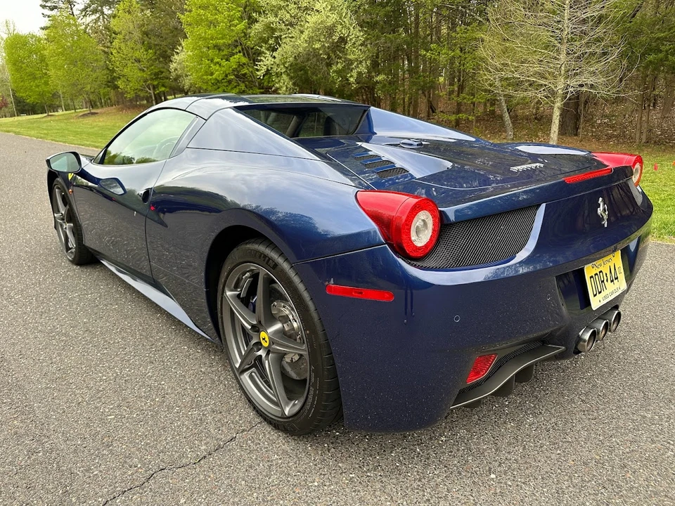 2013 Ferrari 458 Spider - Image 8 of 31