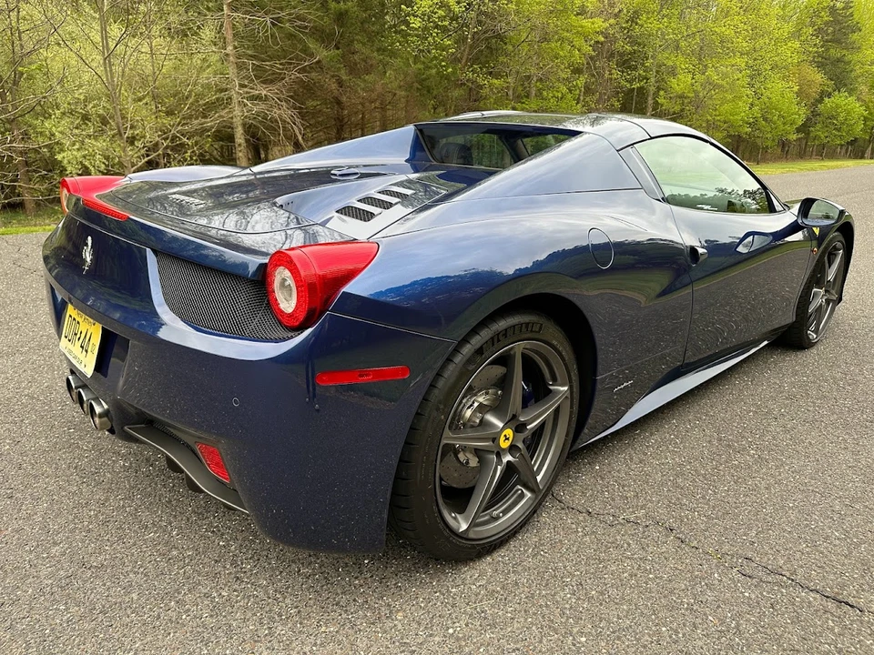 2013 Ferrari 458 Spider - Image 10 of 31