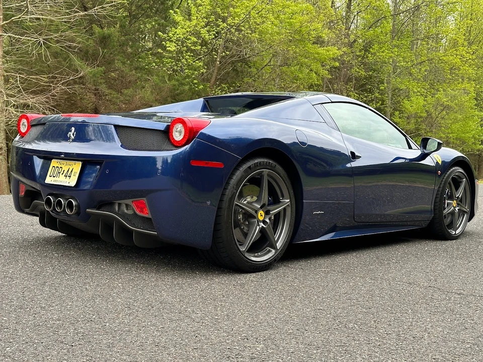 2013 Ferrari 458 Spider - Image 11 of 31