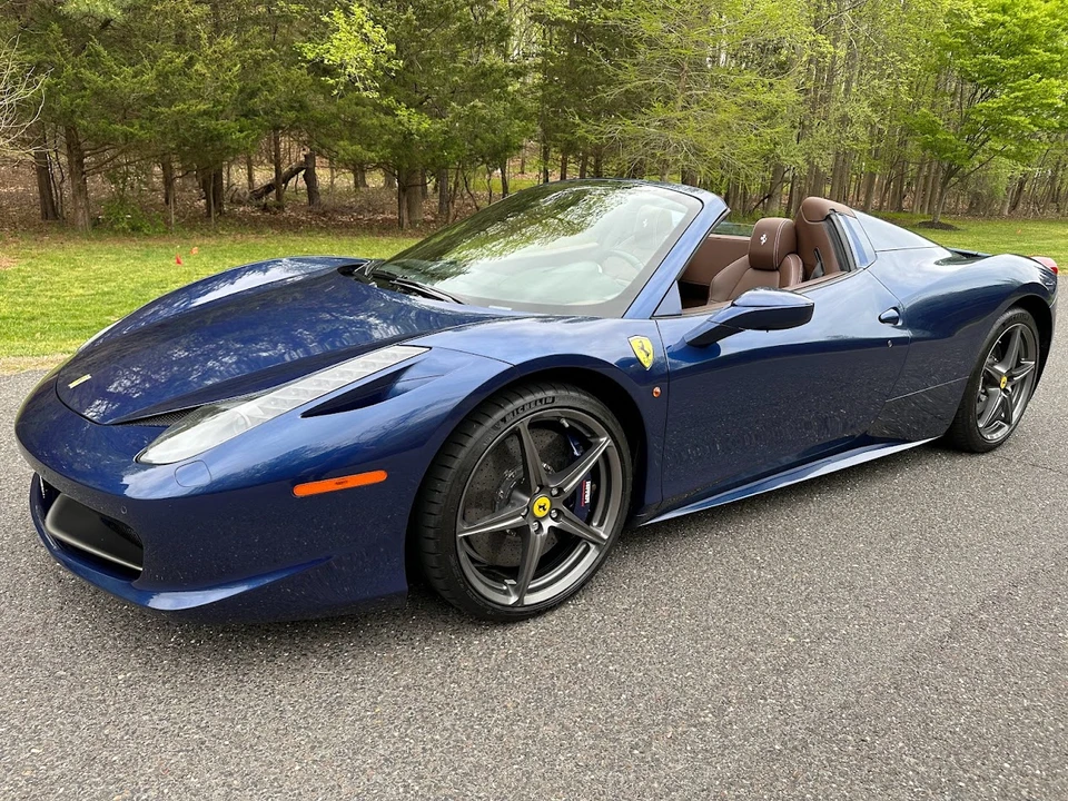 2013 Ferrari 458 Spider - Image 17 of 31