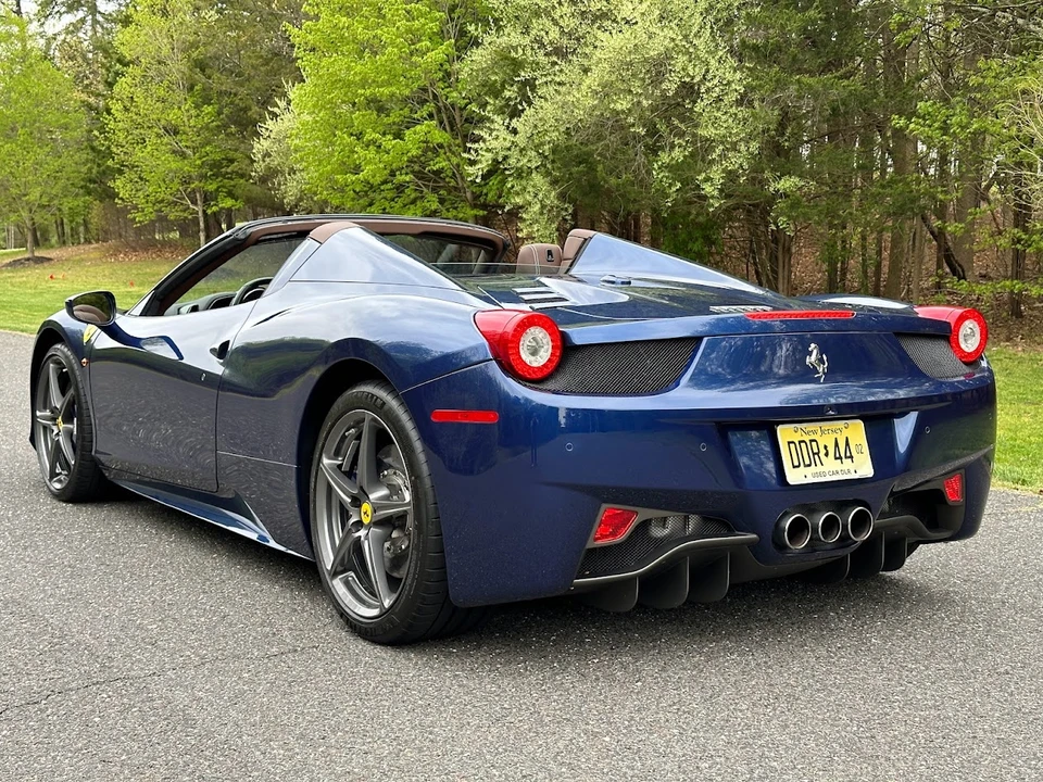 2013 Ferrari 458 Spider - Image 21 of 31
