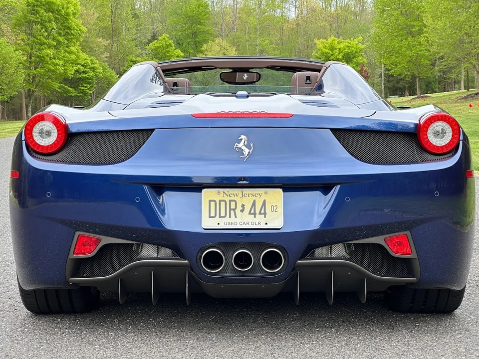 2013 Ferrari 458 Spider - Image 23 of 31