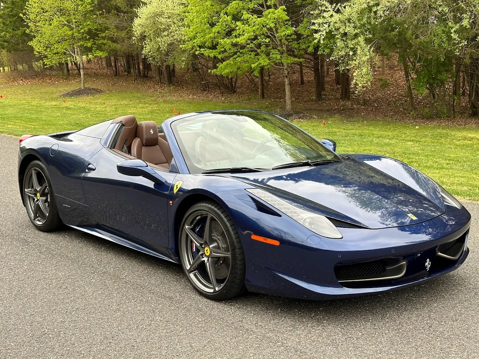 2013 Ferrari 458 Spider - Image 30 of 31