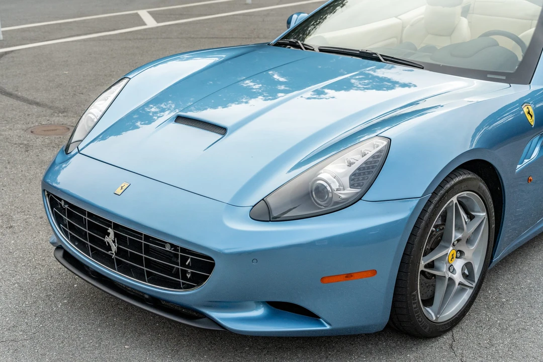 2013 Ferrari California - Image 20 of 31