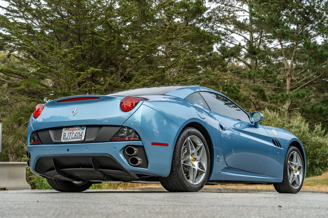 2013 Ferrari California - Image 15 of 31