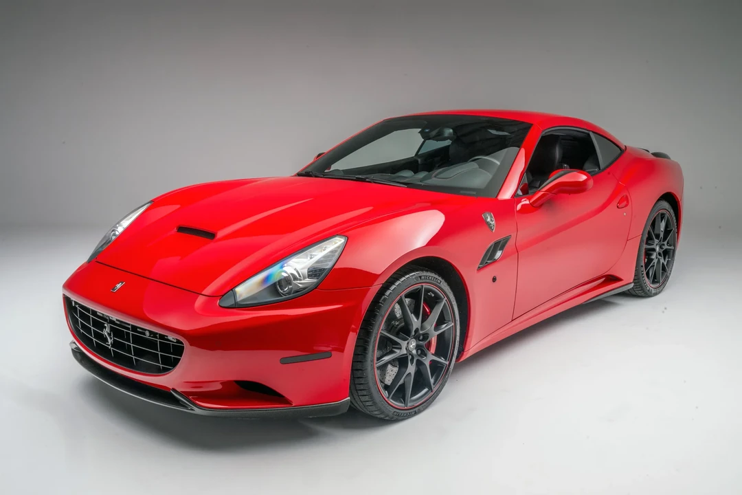 2013 Ferrari California - Image 3 of 6
