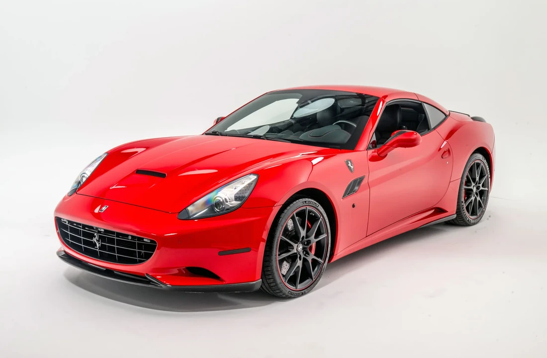 2013 Ferrari California - Image 2 of 6