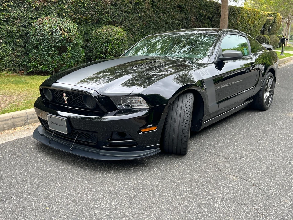 2013 Ford S197 Mustang Boss 302 - Image 3 of 31