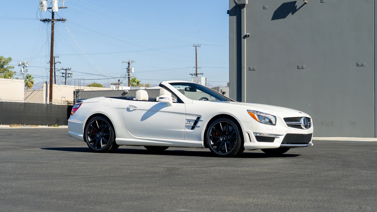 2013 Mercedes-Benz R231 SL 63 & SL 65 AMG - Image 11 of 31
