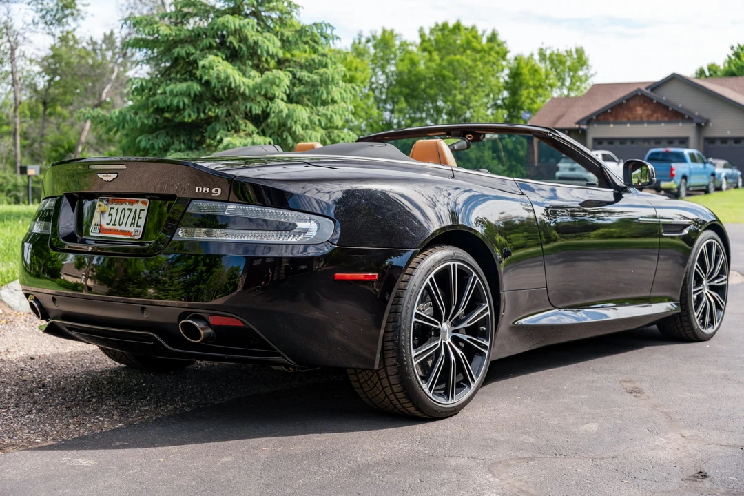 2014 Aston Martin DB9 - Image 5 of 31