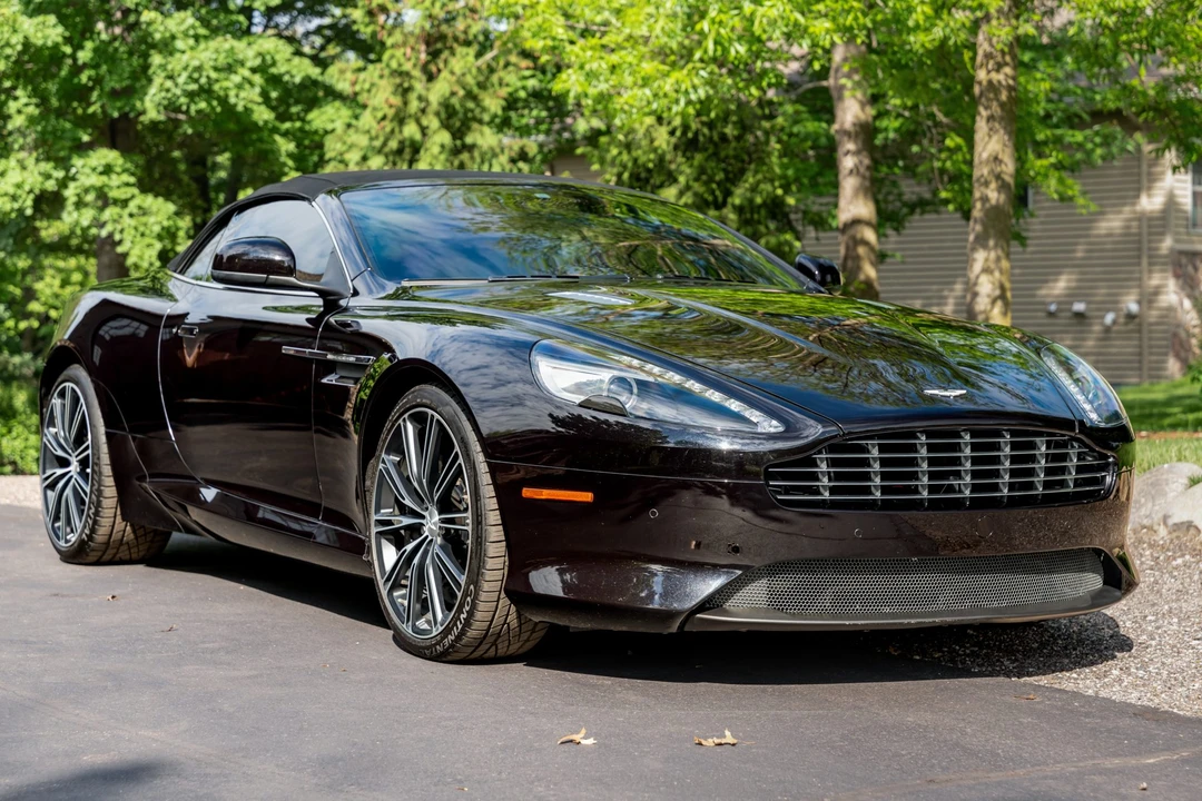 2014 Aston Martin DB9 - Image 11 of 31