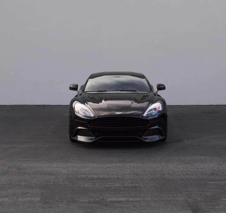 2014 Aston Martin Vanquish 2nd Gen - Image 5 of 31