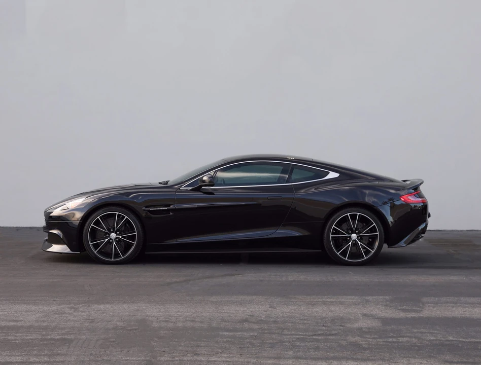 2014 Aston Martin Vanquish 2nd Gen - Image 11 of 31
