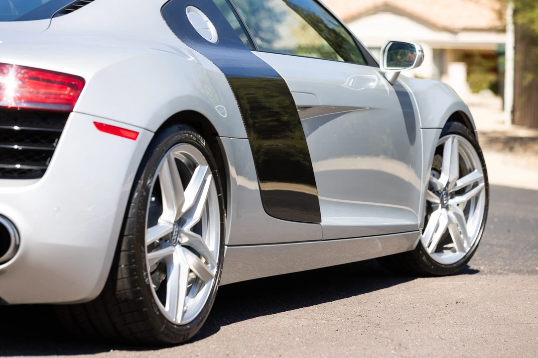 2014 Audi 42 R8 - Image 23 of 31
