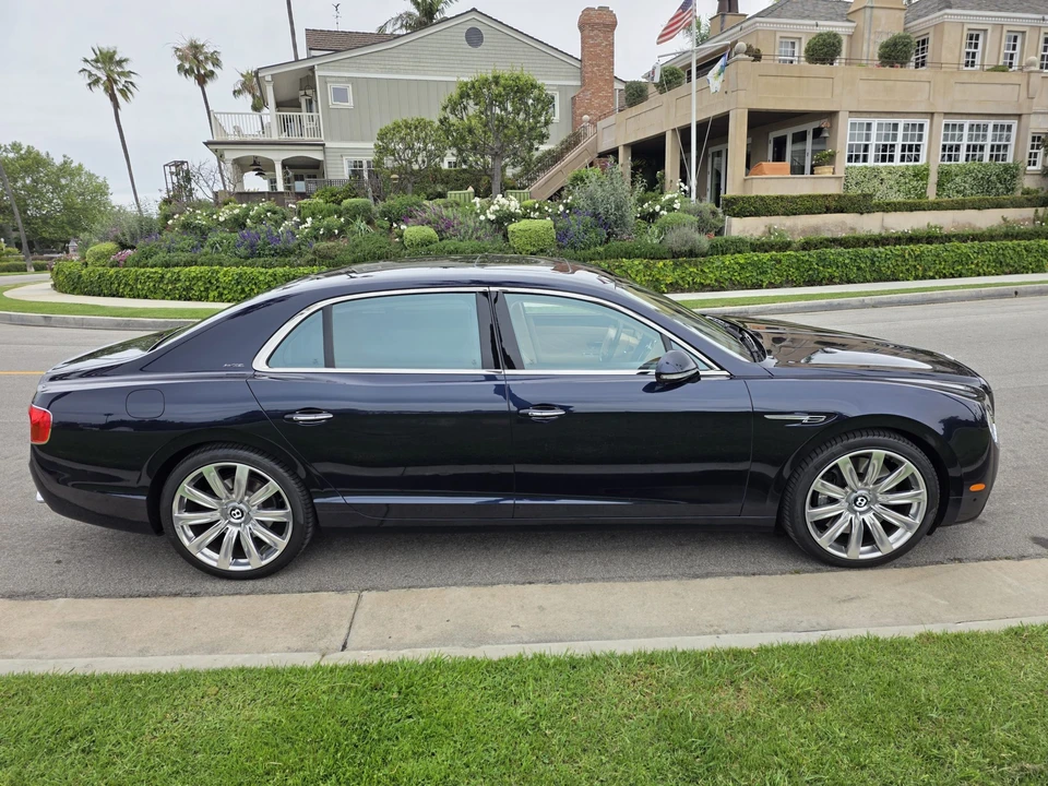 2014 Bentley Continental Flying Spur - Image 8 of 31