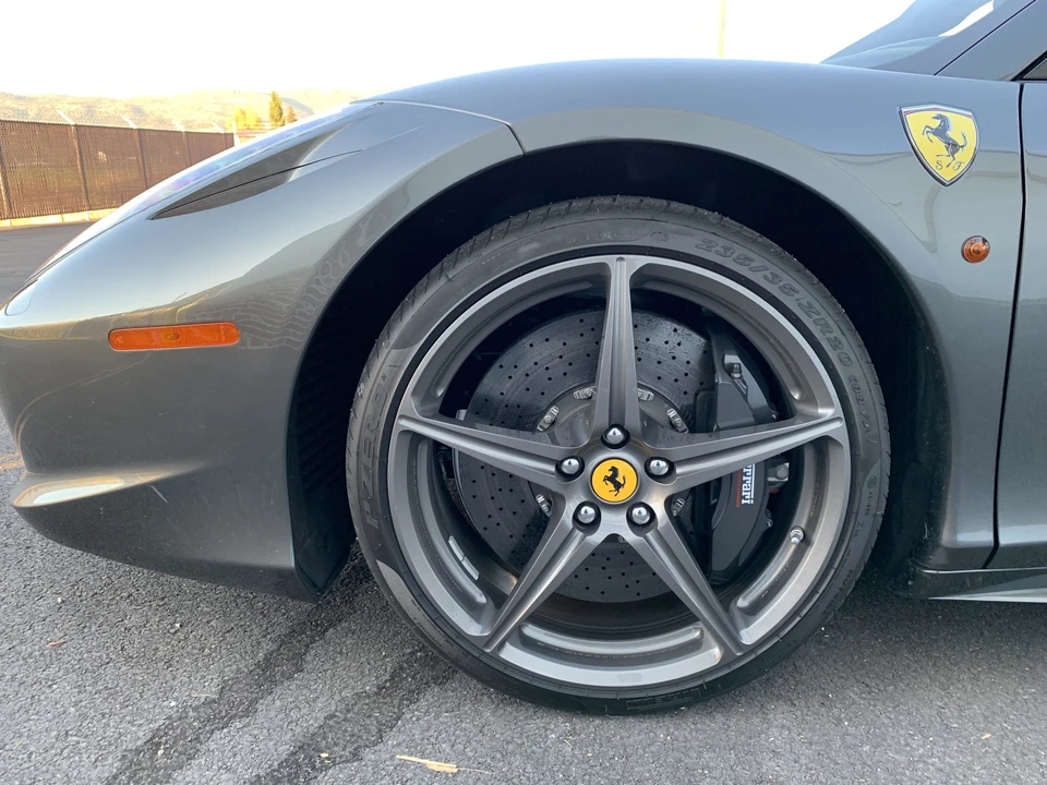 2014 Ferrari 458 Spider - Image 29 of 31