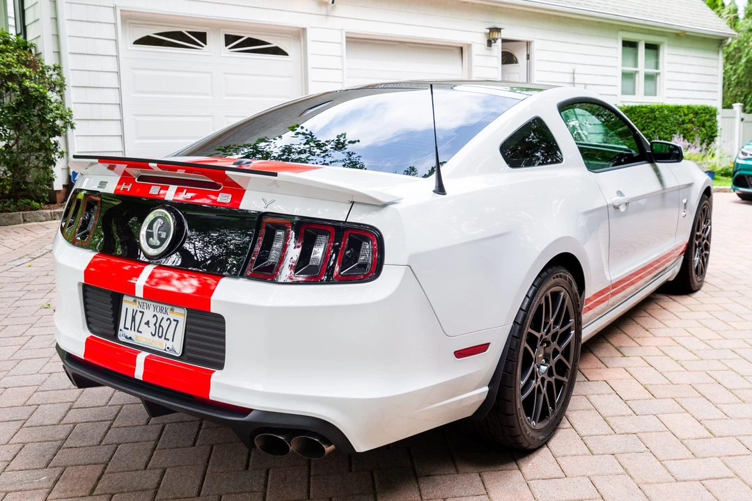 2014 Ford S197 II Shelby Mustang GT500 - Image 7 of 31