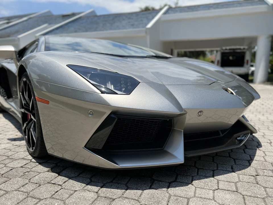 2014 Lamborghini Aventador LP700-4 - Image 10 of 31