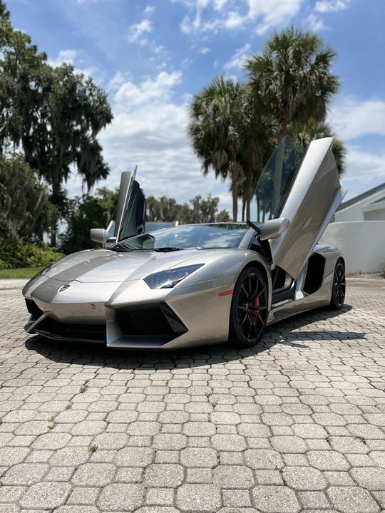 2014 Lamborghini Aventador LP700-4 - Image 6 of 31