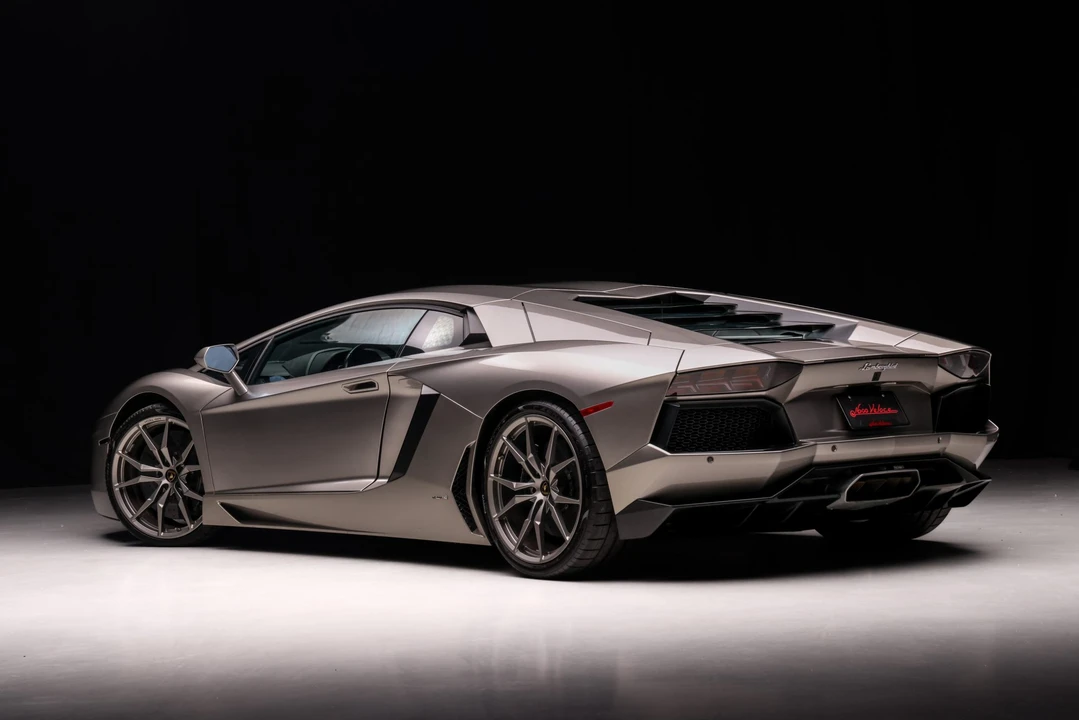 2014 Lamborghini Aventador LP700-4 - Image 6 of 31