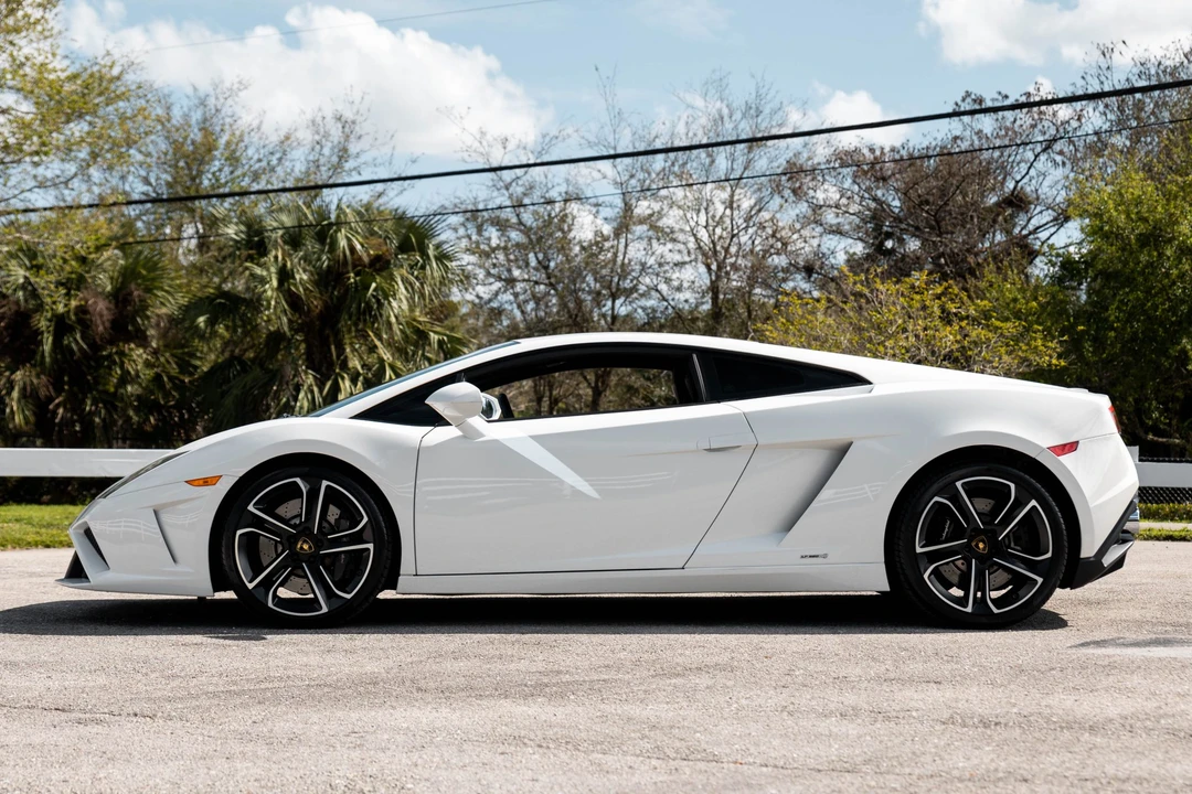2014 Lamborghini Gallardo LP560-4 - Image 5 of 31