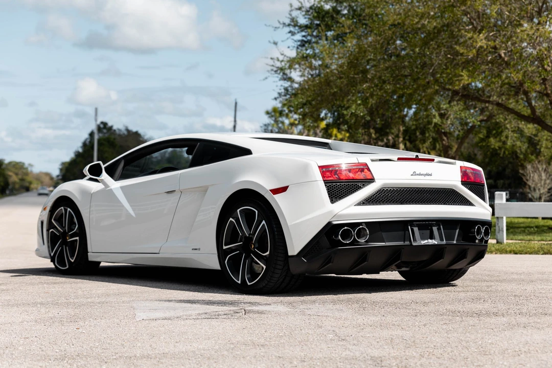 2014 Lamborghini Gallardo LP560-4 - Image 6 of 31