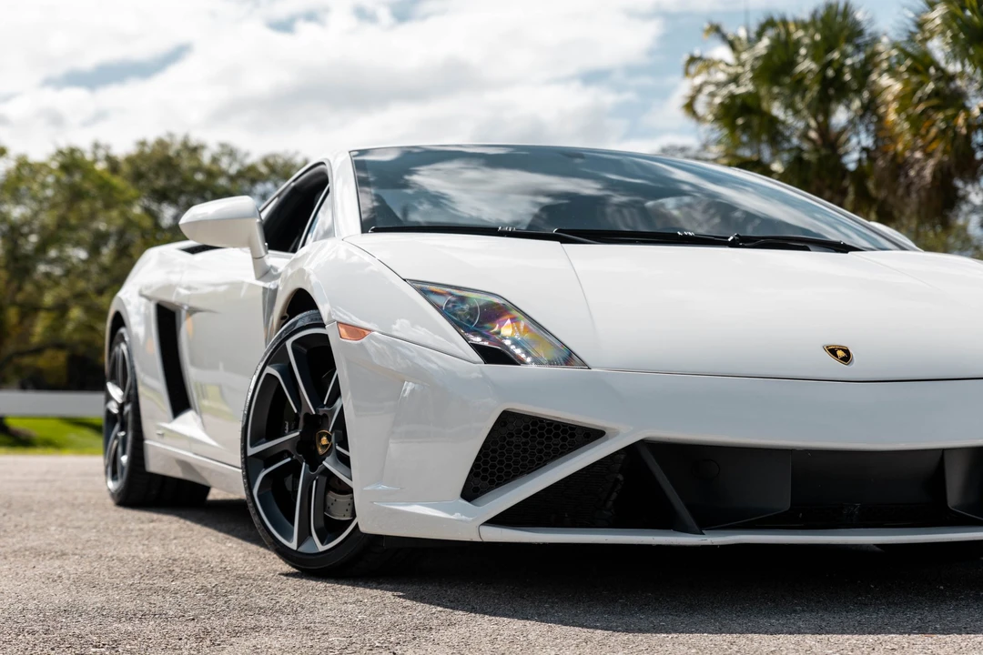 2014 Lamborghini Gallardo LP560-4 - Image 12 of 31