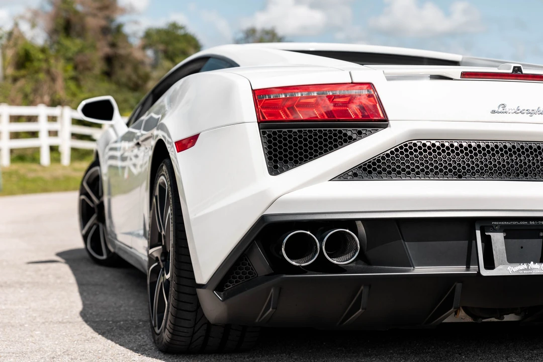 2014 Lamborghini Gallardo LP560-4 - Image 14 of 31
