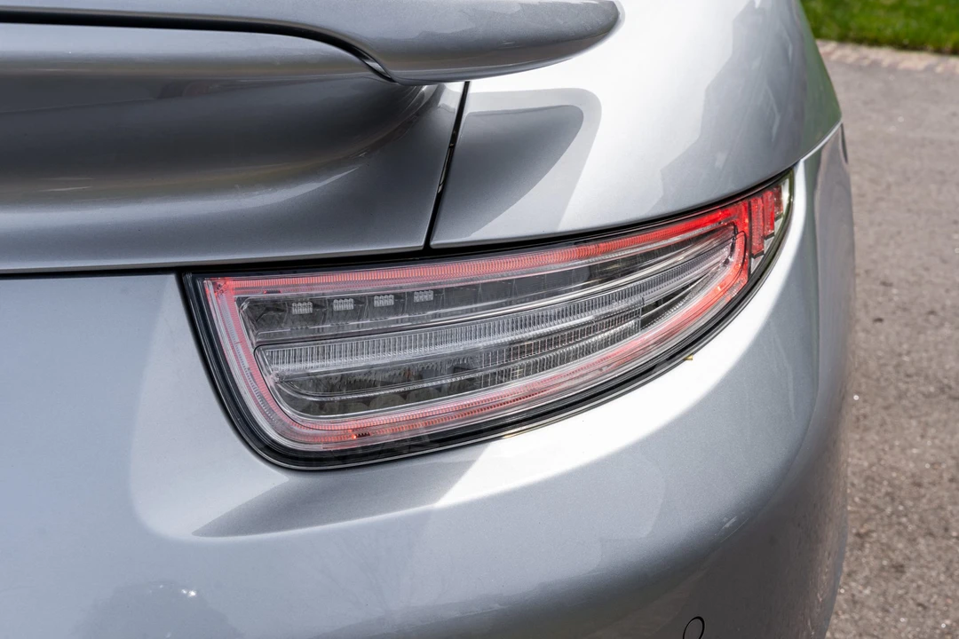 2014 Porsche 991 Turbo - Image 20 of 31