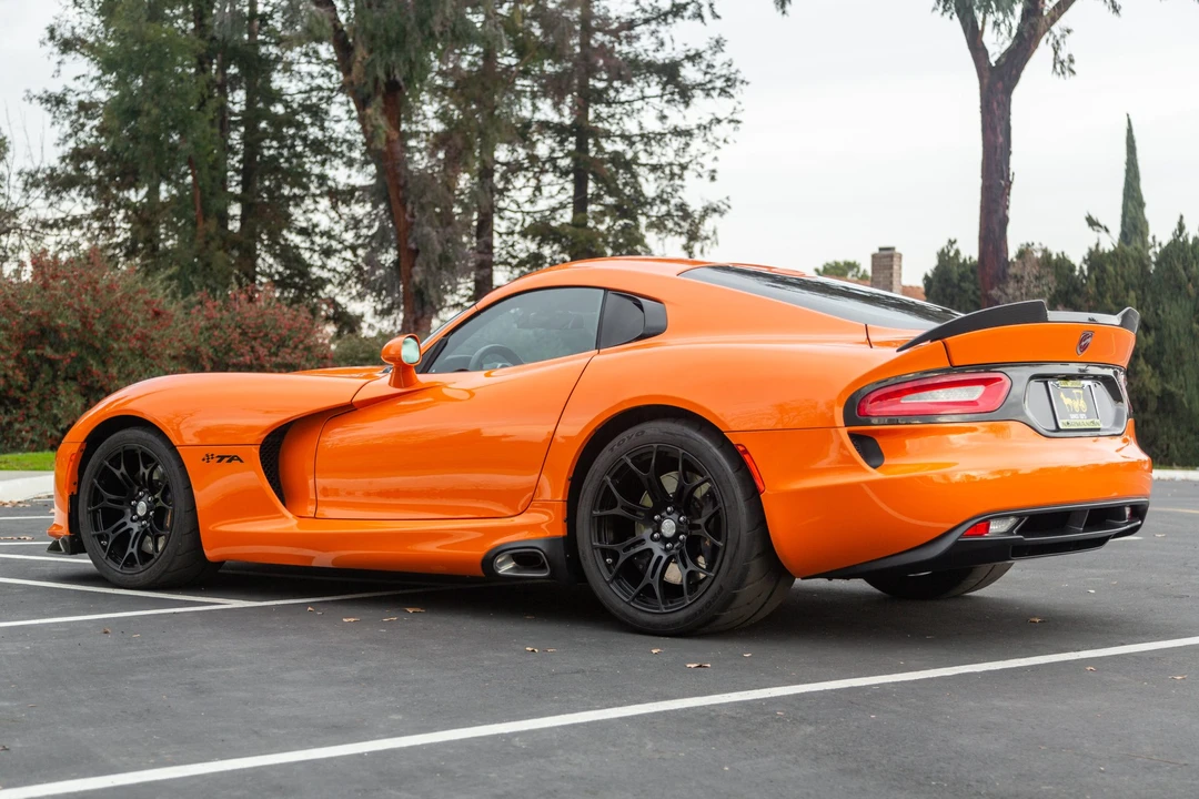 2014 Dodge Viper 5th Gen - Image 4 of 31